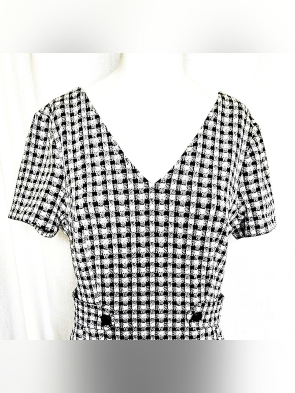 DKNY Gingham Plaid Fit & Flare A-Line Dress Black White V-Neck Size 8 - Picture 9 of 9